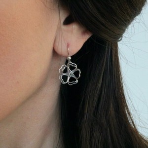 Boucles d'oreilles en fil métallique personnalisées, cadeau pour maman, boucles d'oreilles cascade dorées, bijoux, cadeau pour la fête des mères - Product Image 6