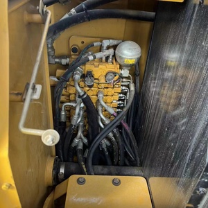 Se Vende Excavadora Usada de 5 Toneladas, Fabricada en Japón, Modelo Caterpillar CAT305.5, con Pocas Horas de Trabajo - Product Image 6