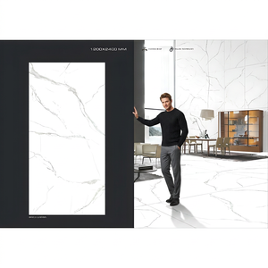 Dalles de porcelaine blanches Jumbo Bianco 1200x2400mm, aspect marbre brillant, grand format, pour murs et sols intérieurs - Product Image 1