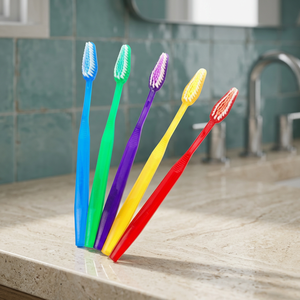 # Cepillo de dientes de viaje 80147 con mango de PS y cerdas suaves pre-pasteadas, 47 mechones, para uso doméstico, Vietnam - Product Image 3