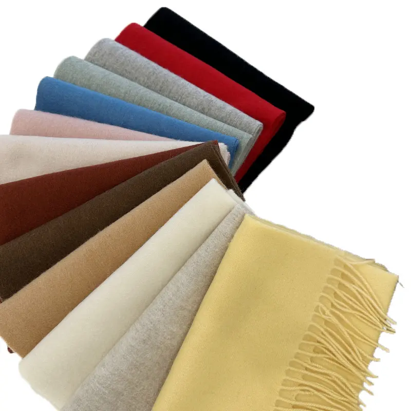 Alta qualidade lã inverno Cachecol 3 cores venda quente cor sólida lã clássico borlas cachecol para as mulheres