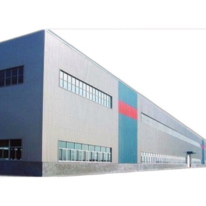 Almacenes y cocheras prefabricados de estructura de acero ligero, resistentes a la corrosión, de alta calidad y bajo <span class=keywords><strong>precio</strong></span>, fabricados en China - Product Image 1