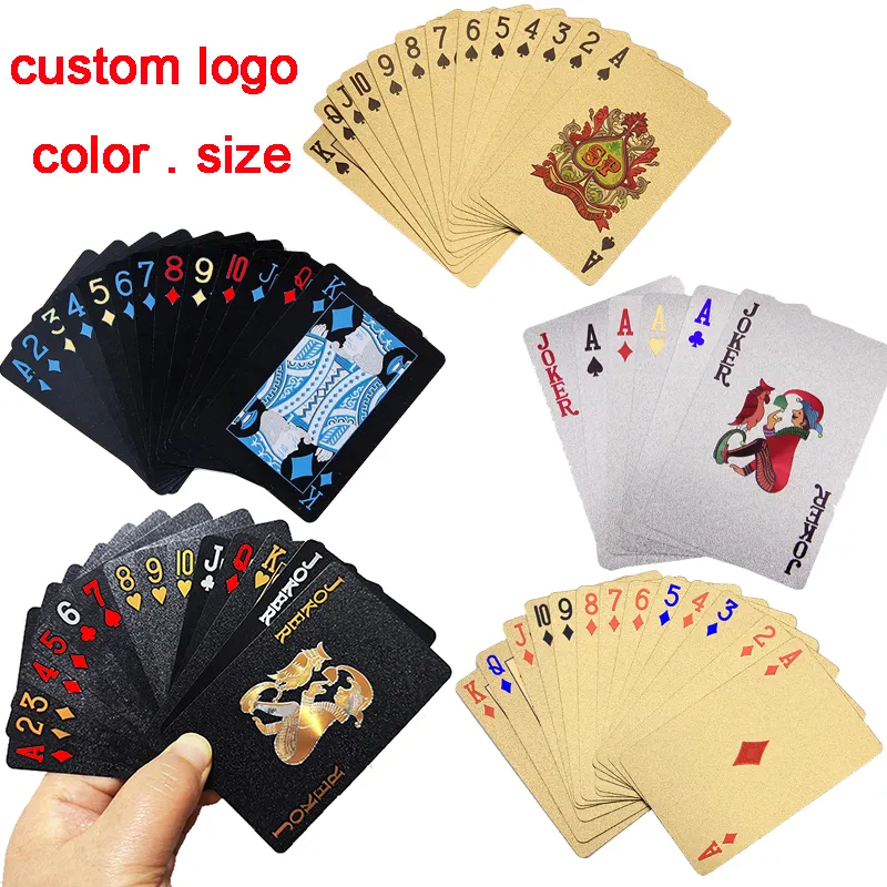 Pesonalise बाहर कार्ड एक लोगो और चमकदार काले और गोल्ड डिजाइन के साथ मैच करने के लिए लोगो खेल पोकर कार्ड डेक लाल ब्लू Jeux डे Cartes