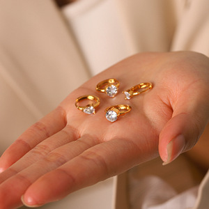 Pendientes de Aro de Acero Inoxidable con Circonita de Cristal, Antideslustre, para Uso Diario - Product Image 1