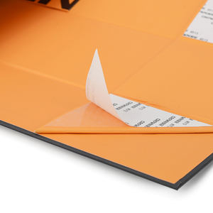 Emballage en papier rigide durable, écologique, recyclable, de haute qualité, avec impression de dessin animé orange sur fond rouge, magnétique - Product Image 4