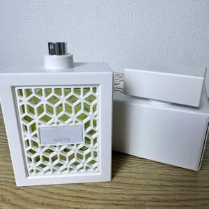 น้ำหอมระดับไฮเอนด์สำหรับผู้หญิงตะวันออกกลาง-กระตุ้นฮอร์โมน-จำเป็นสำหรับการออกเดทและความรัก-100มล. - Product Image 6