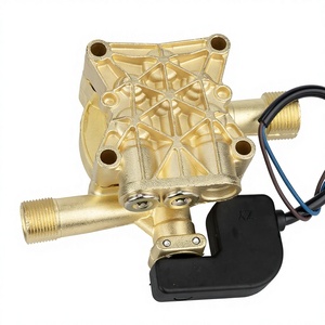 Tête de pompe haute pression portable 220V plaquée cuivre de qualité supérieure pour machine <span class=keywords><strong>à</strong></span> laver les voitures <span class=keywords><strong>à</strong></span> domicile - Product Image 3