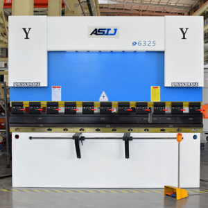 เครื่องพับโลหะแบบเพรสเบร<span class=keywords><strong>ก</strong></span> รุ่น Best Sale 630KN *2.5M พร้อมแ<span class=keywords><strong>ก</strong></span>นบิด ความแม่นยำสูง สำหรับ<span class=keywords><strong>ก</strong></span>ารพับโลหะ ด้วยระบบ TP10s - Product Image 1