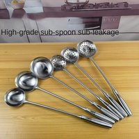 Yolecen 304 Cuillère à main à long manche en acier inoxydable 201 pour plat à soupe sauté et à usages multiples