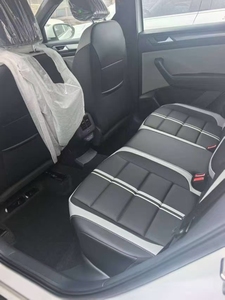 V W <span class=keywords><strong>T</strong></span> <span class=keywords><strong>ROC</strong></span> 2026 2025 <span class=keywords><strong>T</strong></span>-<span class=keywords><strong>ROC</strong></span> TROC <span class=keywords><strong>T</strong></span> Rock SUV Compatto a Benzina per <span class=keywords><strong>t</strong></span> <span class=keywords><strong>Roc</strong></span> <span class=keywords><strong>Volkswagen</strong></span> Auto d'Importazione Cinese - Product Image 5