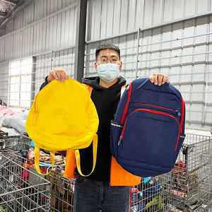 Vente directe d'usine de <span class=keywords><strong>mini</strong></span> sacs à dos de dessin animé pour enfants avec jouets en peluche garçons filles de première année vont à l'école sacs usagés Baels mixtes - Product Image 2