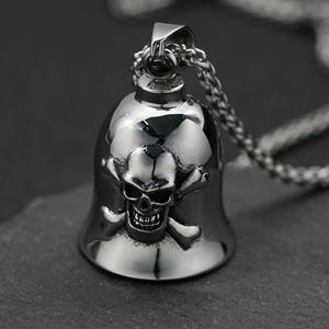 Collar Pulido con Forma de <span class=keywords><strong>Campana</strong></span>, con Incrustaciones de Calaveras y Huesos Cruzados en 3D, Misterioso, Lustrado, Distintivo e Intrincado - Product Image 6