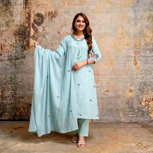 Conjunto de Salwar Kameez de Algodón Puro Bordado en Azul para Mujer, Kurti de Manga 3/4 y Pantalón con Dupatta para Fiesta o Boda - Product Image 1