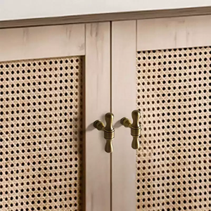 Einfacher Quadratischer Langlebiger Kleiderschrank-Schubladenknopf Moderner Messing-Schrankgriff für Küche Schlafzimmer Fitnessstudio Außenbereich Lager Wohnzimmer - Product Image 4