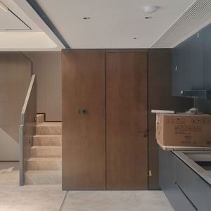 Puertas de Madera para Interiores con Marcos Hechas a Medida, Adecuadas para el Diseño de Puertas de Madera Modernas para Dormitorios en Casas - Product Image 4