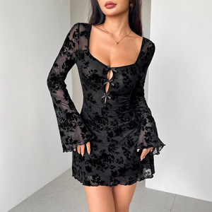 <span class=keywords><strong>Robe</strong></span> d'automne 2026 Nouvelle Collection – Flocage, Manches Longues, Motifs Floraux, Découpes et Nœud – Vêtements Femme - Product Image 4