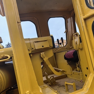 Chargeuse sur chenilles Caterpillar d'occasion pour travaux de construction, moteur Caterpillar - Product Image 6