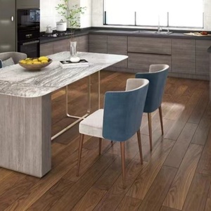 Revêtement de sol en noyer noir massif noble de surface vernis délicat <span class=keywords><strong>Parquet</strong></span> à haute résistance à la compression Plancher de bois dur lisse - Product Image 4