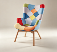 Fauteuil à dossier haut multicolore en patchwork avec ottoman, revêtement en tissu, fauteuil inclinable d'appoint au design moderne pour la maison, le bureau ou l'hôtel