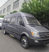 Autocar de tourisme Héritage pour petits groupes, avec cabine et rideaux de cabine, pour circuits en réserves naturelles et agences de voyage