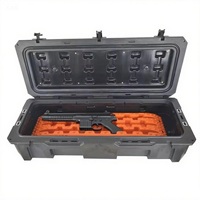 Boîte isotherme robuste et moderne de 95 L en LLDPE rotomoulé, étanche, avec compartiment pour armes à feu, certifiée TSA, double niveau, portable et durable