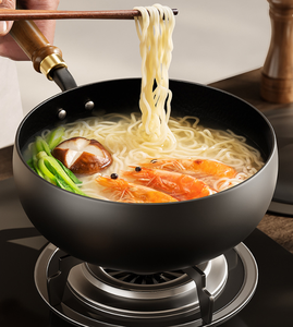 Wok Negro de Lujo 2026 con Mango de Madera y Tapa con Perilla de Latón, 28 cm, Antiadherente, Apto para Inducción, para Cocina Casera, Sartén para Saltear - Product Image 4