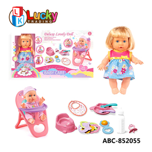 Poupée Bébé Fille Reborn Personnalisée, Douce, qui Boit et Fait Pipi, avec Son Interactif, Set de Repas, Table, Biberon, Vaisselle et Urinoir - Product Image 1