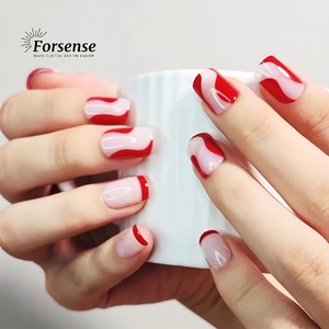 Private Label Press on Nail Kit avec colle et lime à ongles Faux ongles carrés courts Designs rouges Fournitures pour ongles blancs simples - Product Image 3