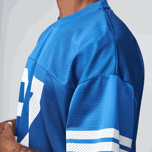 Maillot d'entraînement de football personnalisé avec logo et numéro, nouveau style, tissu doux de qualité supérieure, maillot de football américain en vente en ligne - Product Image 4