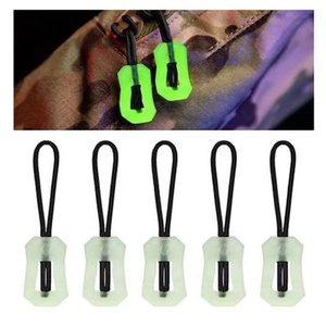 Detachable Zinc Alloy Metal Pull Head Custom Zipper Slider Rubber Rope PVC Hoodie Zipper Puller for Crafts Gifts PVC Lanyard