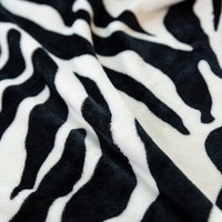 Couverture Polaire Douce 100% Polyester Personnalisée en Gros, Écologique, à Imprimé Floral Uni, en Flanelle, Toutes Saisons, pour Chambre et Canapé