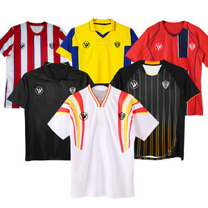 Heißer Verkauf: Professionelle Vintage-Fußballtrikots im Retro-Stil – Alle Modelle erhältlich - Product Image 2