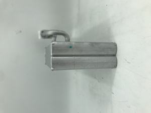 热卖EV24041自动冷却蒸发器盘管W447 A0008306501梅赛德斯B Enz汽车交流零件新土耳其市场Yota BM W <span class=keywords><strong>Re</strong></span> - Product Image 2