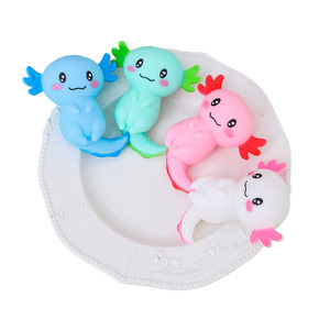 Nouveau jouet anti-stress Salamander 2025 à rebond lent, en pâte à modeler, pour enfants et étudiants, design innovant - Product Image 4
