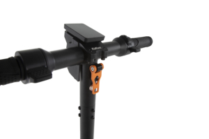 Optimisez votre expérience de conduite avec le Kukirin S1 Max Sunred – Conçu avec précision pour une vitesse extrême - Product Image 3