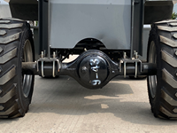 Neuester Kompakter Diesel-Mini-Radlader aus China mit Verschiedenen Anbaugeräten, Flexibel in Engen Räumen, 1-Tonnen-Frontlader
