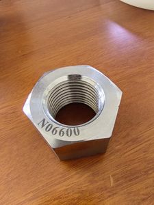 Écrous de soudure en <span class=keywords><strong>cuivre</strong></span> personnalisés avec service OEM pour la fabrication de véhicules - Product Image 3