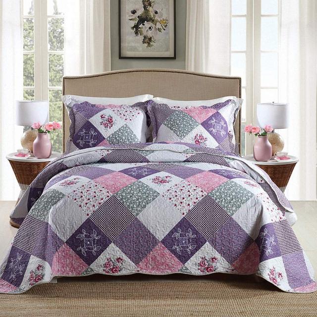 Design Quilt Bedding Set Romantic Handmade 100% Polyester Washable Three-Piece Suit 3D Embroidery Bedspread Floral Wedding Hotel