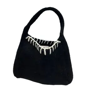 Wholesale Vintage Simple Crochet Wool Knitting Net Shoulder Bags For Women Large Capacity Casual Shopping Tote Handbag