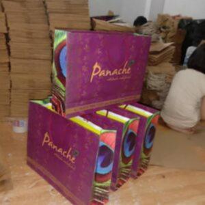 Cajas de Cartón Rígido Panache, Forma Rectangular, Impresión UV a Cuatro Colores, Embalaje de Regalo de Moda - Product Image 2