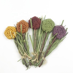 Timothy herbe sucette en forme de fleur lapin friandises pour <span class=keywords><strong>Hamster</strong></span> friandises lapin sain mâcher jouet animal lapin collations - Product Image 5