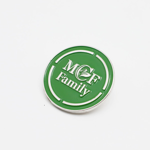 Épinglette en émail personnalisée pour fondation <span class=keywords><strong>de</strong></span> soins <span class=keywords><strong>de</strong></span> santé, badge <span class=keywords><strong>de</strong></span> <span class=keywords><strong>charité</strong></span> premium pour le personnel hospitalier et les bénévoles - Product Image 1