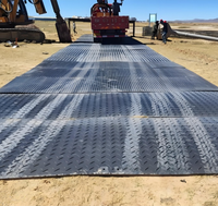 Pour équipements lourds, respectueux de l'environnement, protection du sol, résistant aux chocs, tailles personnalisables, tapis de route temporaire en HDPE découpable