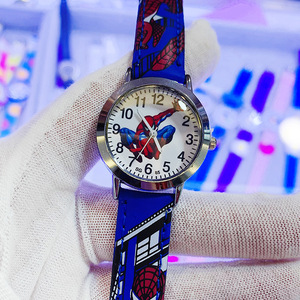 Venta al por mayor <span class=keywords><strong>de</strong></span> dibujos animados chico <span class=keywords><strong>Spiderman</strong></span> reloj Flash luminoso reloj <span class=keywords><strong>de</strong></span> pulsera <span class=keywords><strong>de</strong></span> cuero moda para niños reloj <span class=keywords><strong>de</strong></span> movimiento <span class=keywords><strong>de</strong></span> cuarzo favorito - Product Image 3