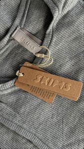 Embossed <b>Paper</b> Clothing Hang Tag Custom Brand Swing Tag for Fashion Garment Accessories - Product Image 4
