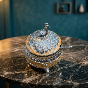 Boîte cadeau en métal argenté avec bol à fruits secs en forme de paon, travail d'émail vert, décoration de la maison pour la Saint-Valentin - Product Image 1