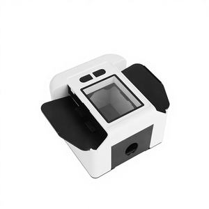 Baraja de Cartas Automática Silenciosa de 2 Capas Lumina, Diseño de Cristal de 2000 mAh, Estilo Moderno y Lujoso, Compatible con Cartas Estándar y Especiales - Product Image 1