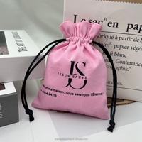 Nouveauté : Petit sac cadeau en tissu sergé rose avec cordon de serrage et logo personnalisé