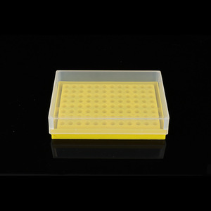 Caja para Tubos de Centrífuga Yueside de 0.2ml, 96 Pocillos con Tapa para Uso en Laboratorio - Product Image 1