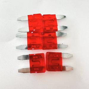 Piccolo fusibile speciale per cablaggio 10A - Product Image 5